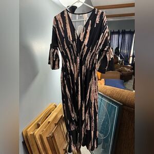 Made With Love Smocked Maxi Dress 3/4 Sleeves Black with Pink Design NWT L